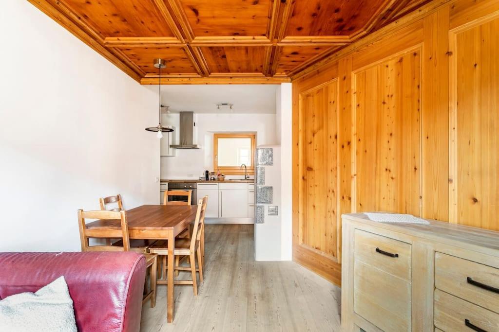 Appartamento Rustico Con Stube E Balcone Predazzo Bagian luar foto