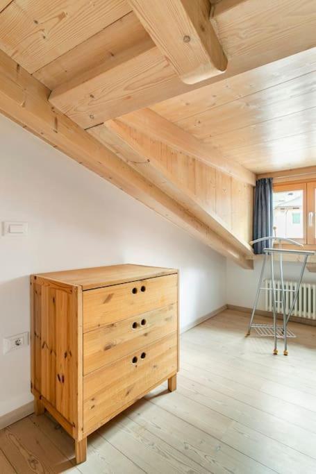 Appartamento Rustico Con Stube E Balcone Predazzo Bagian luar foto